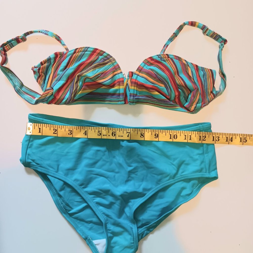 Swimsuit - Picture 3 of 3